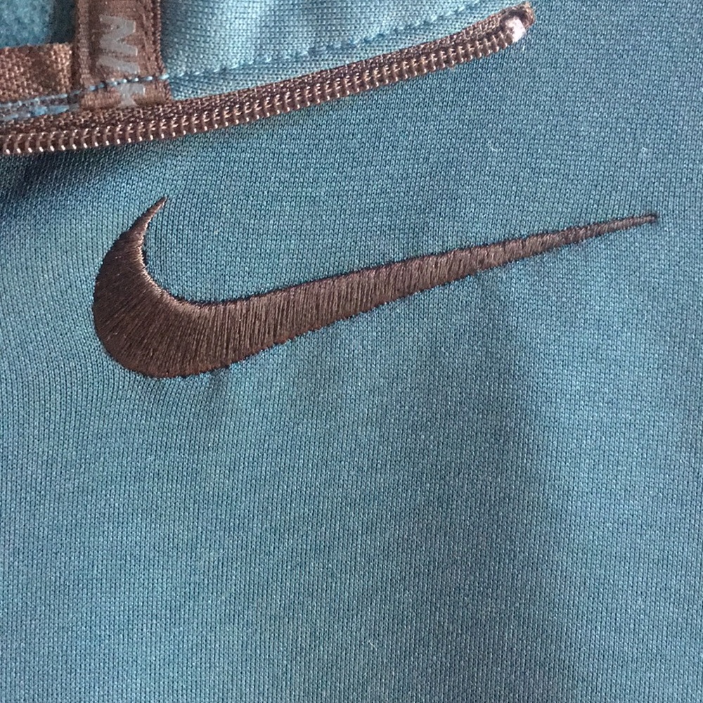 Men’s Dri-Fit Pullover - Picture 2 of 4